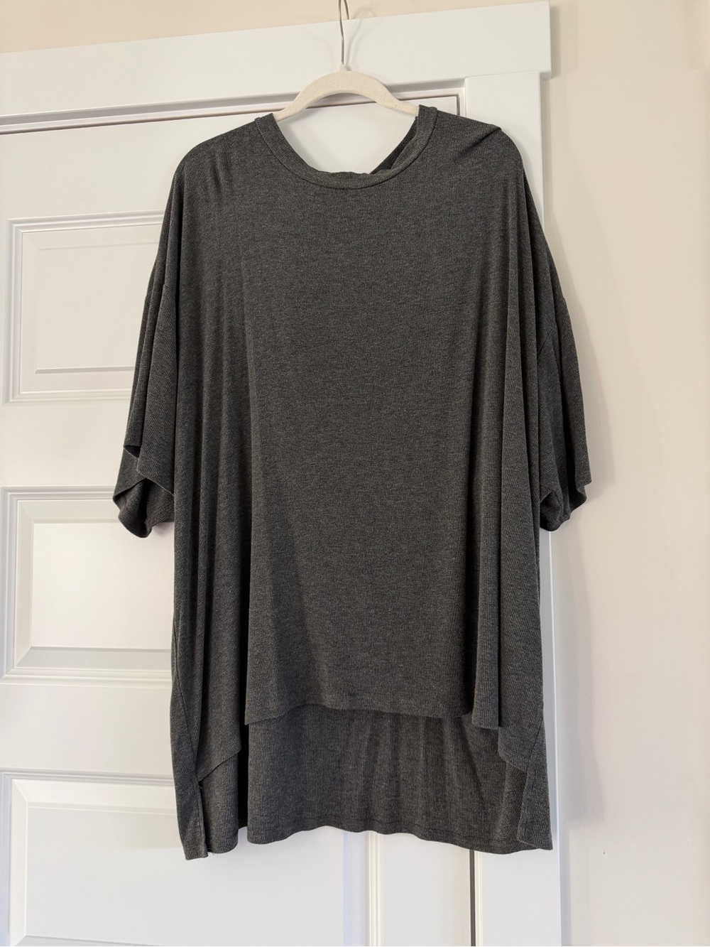 Talulah Novi set. Oversized top w/matching bike shorts